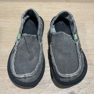 Sanuk kids Vagabond canvas slip on shoe, size 3, charcoal